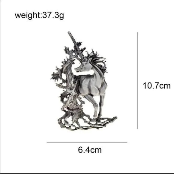 Beautiful Large Brooch - Picture 8 of 8